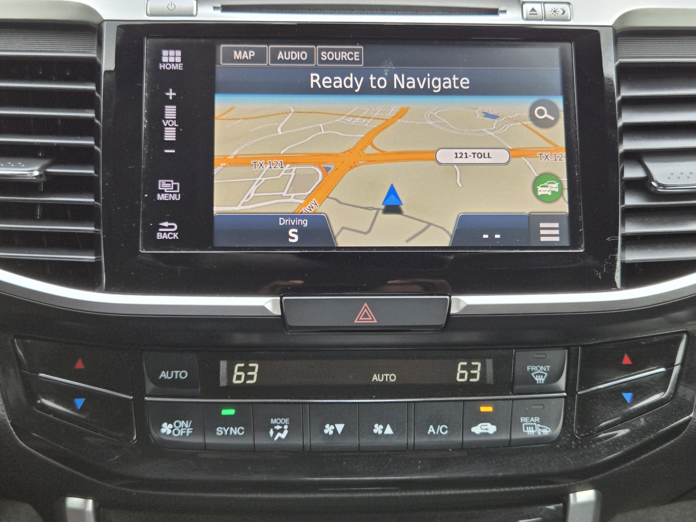 Used 2017 Honda Accord Touring image 14