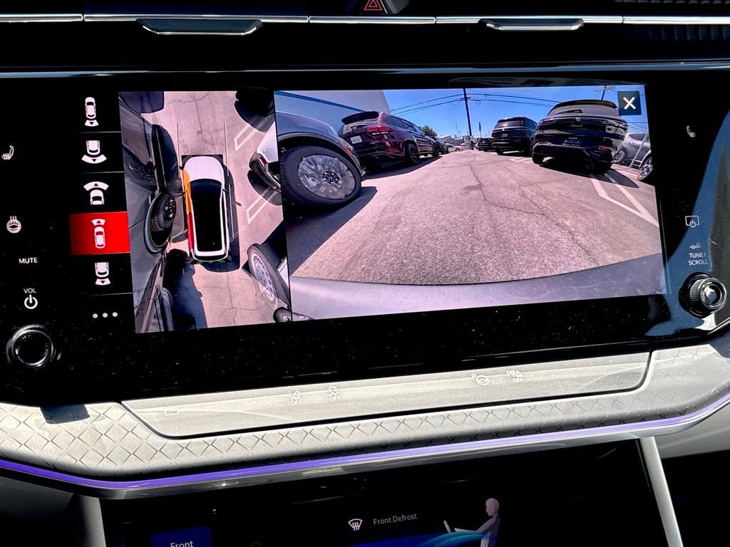 Used 2025 Jeep Wagoneer S Limited image 18