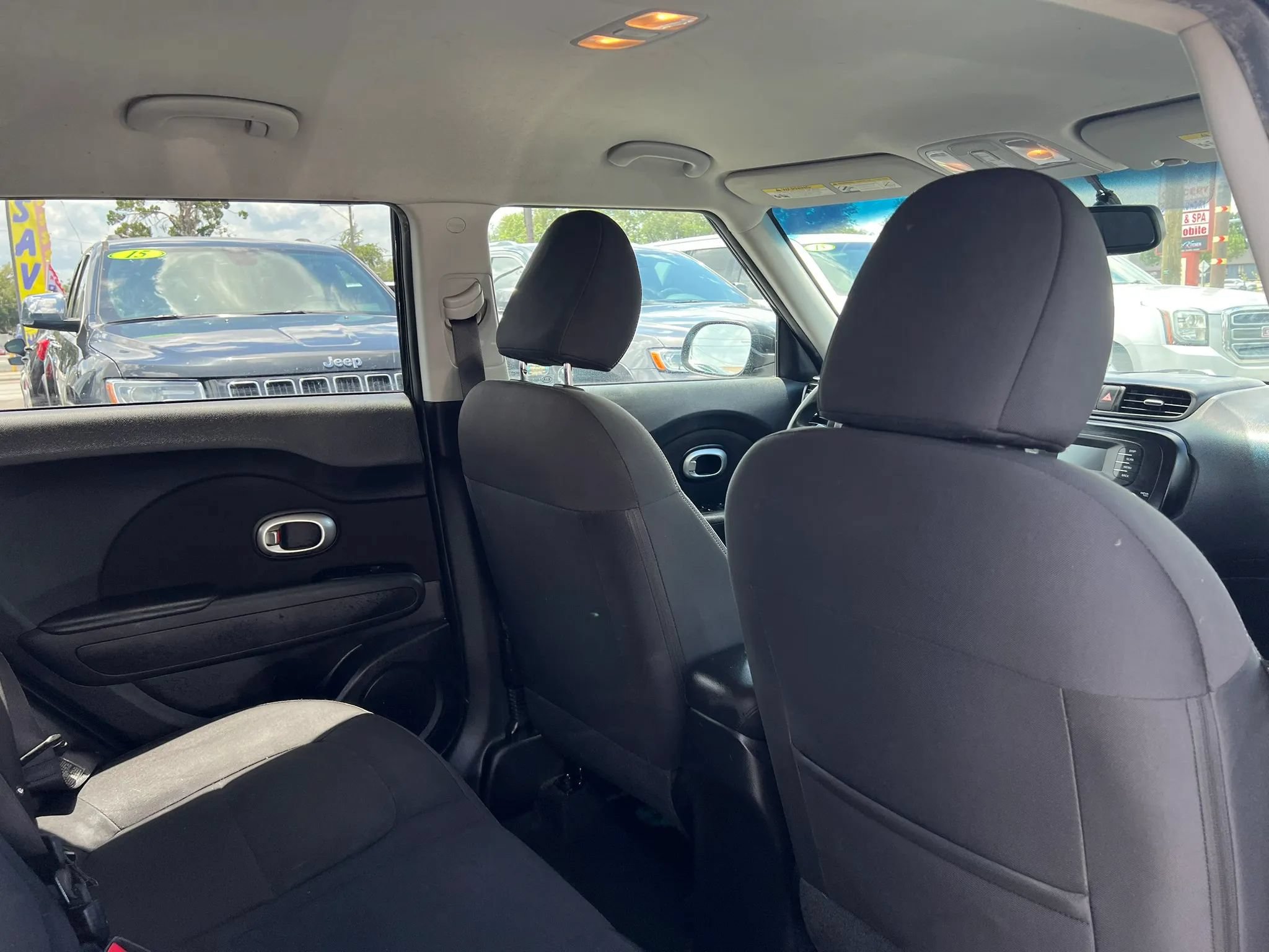 Used 2014 Kia Soul FWD image 15