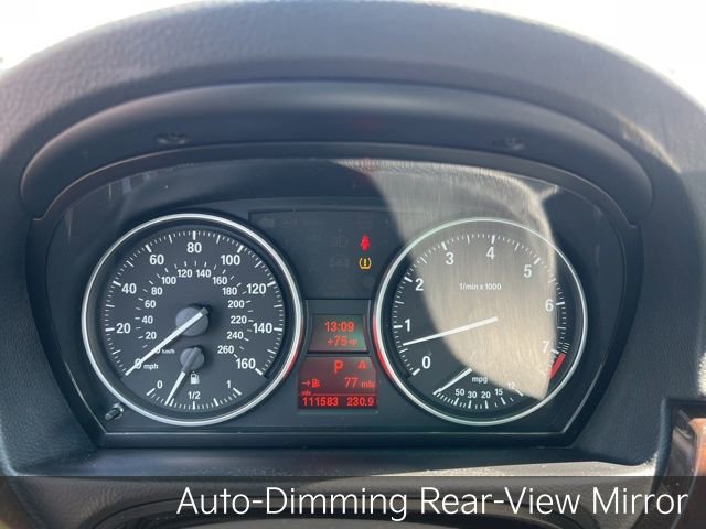 Used 2010 BMW 328i xDrive Sedan AWD/4WD image 11