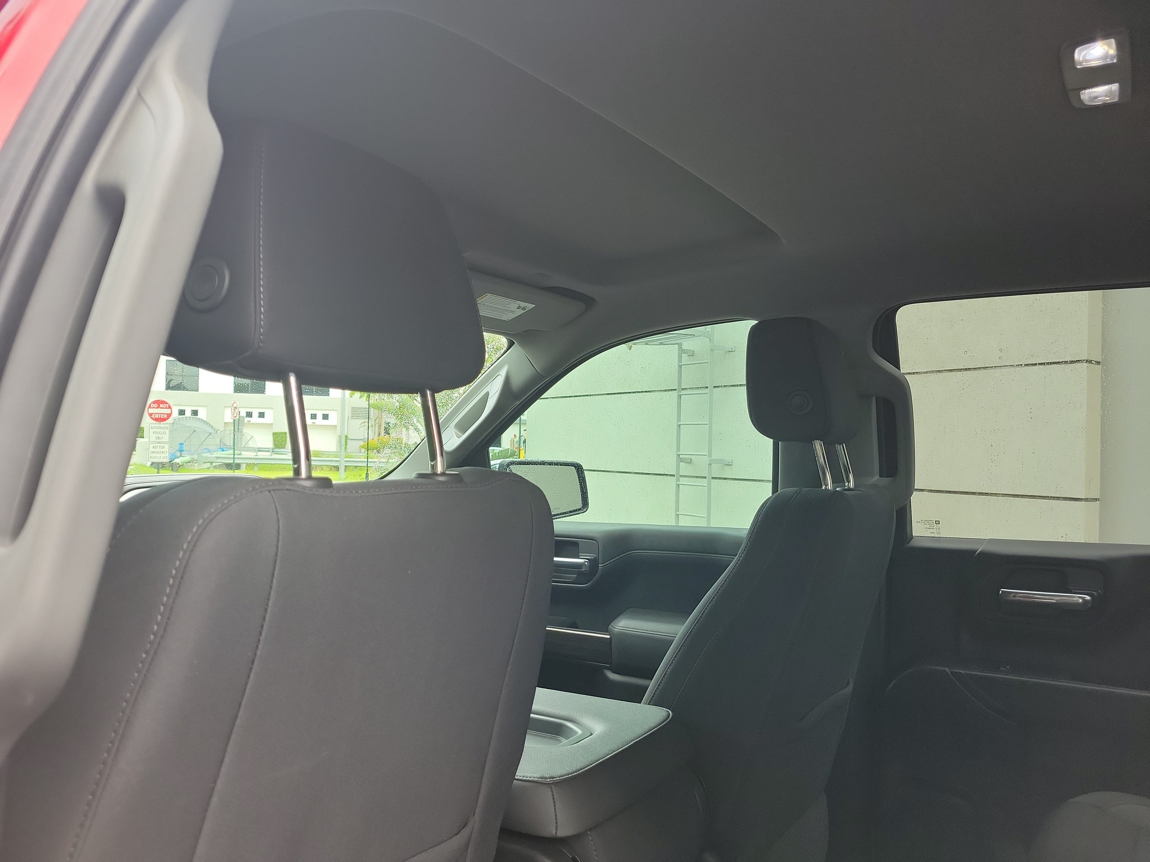 Used 2022 Chevrolet Silverado 1500 LT RWD image 13