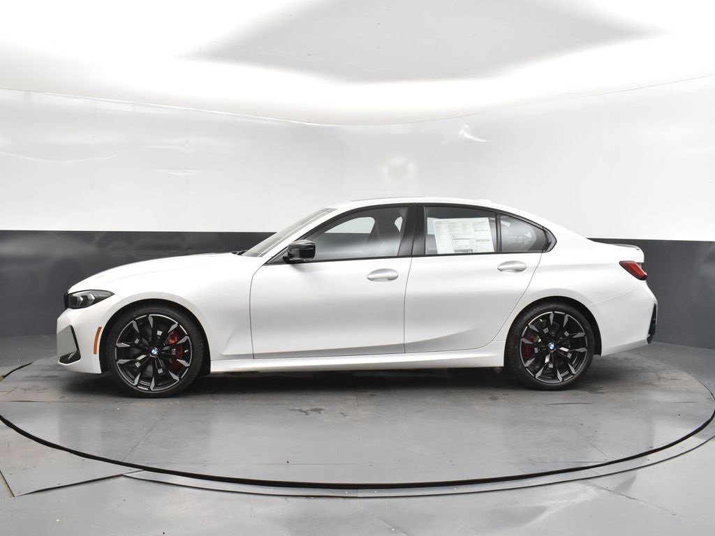 New 2026 BMW 330i Sedan w/ M Sport Package image 4