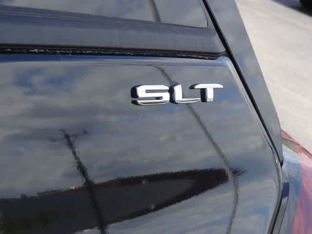 Used 2024 GMC Terrain SLT AWD/4WD image 43