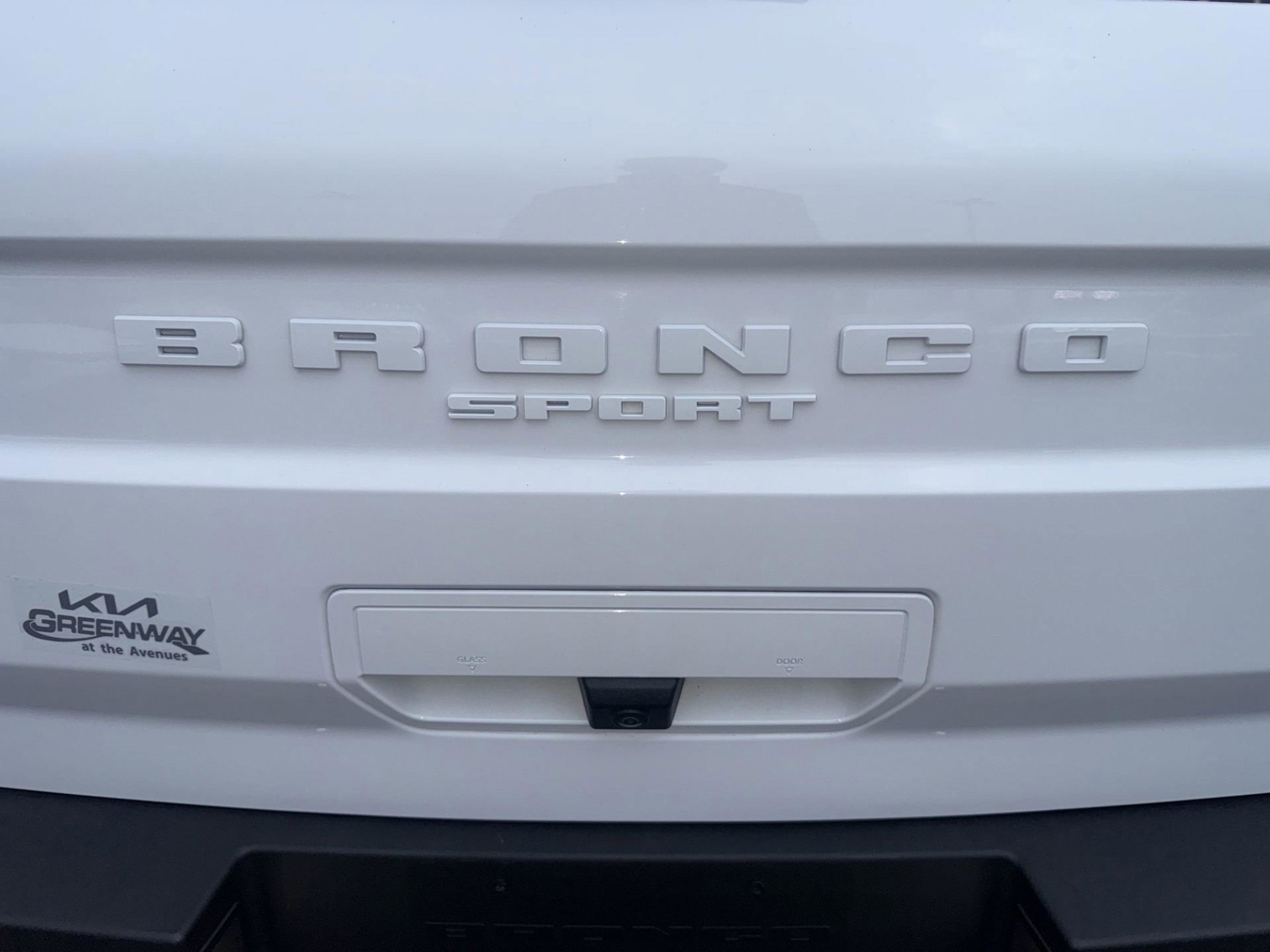 Used 2024 Ford Bronco Sport Badlands image 9