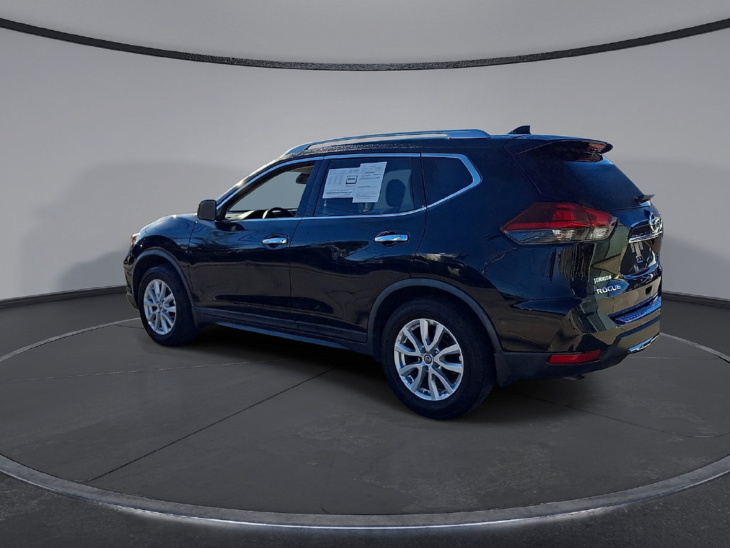 Used 2020 Nissan Rogue S w/ Special Edition Package FWD image 9