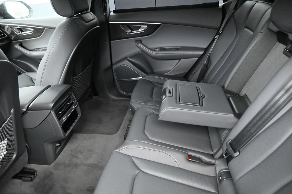 New 2027 Audi Q8 Premium Plus AWD/4WD image 19