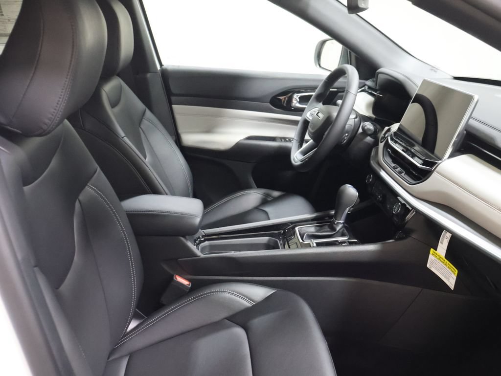 New 2026 Jeep Compass Limited AWD/4WD image 18