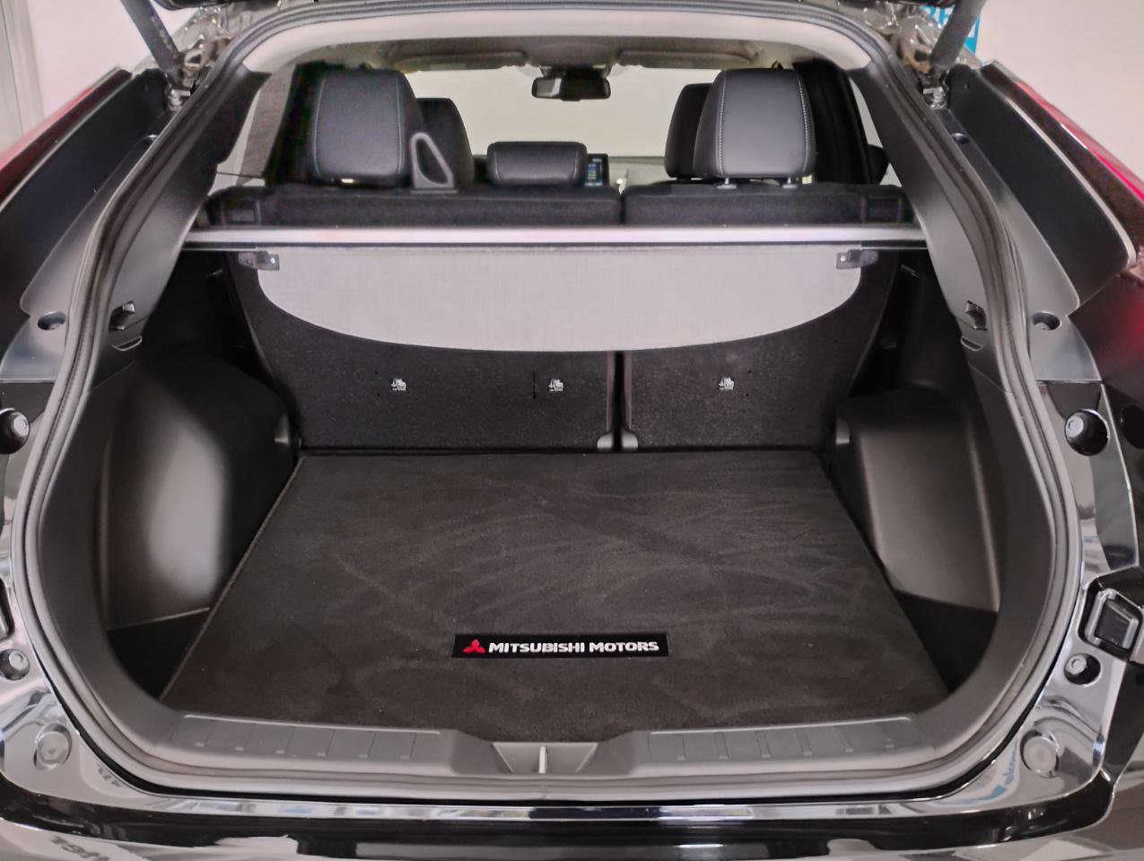 Used 2024 Mitsubishi Eclipse Cross SE image 85