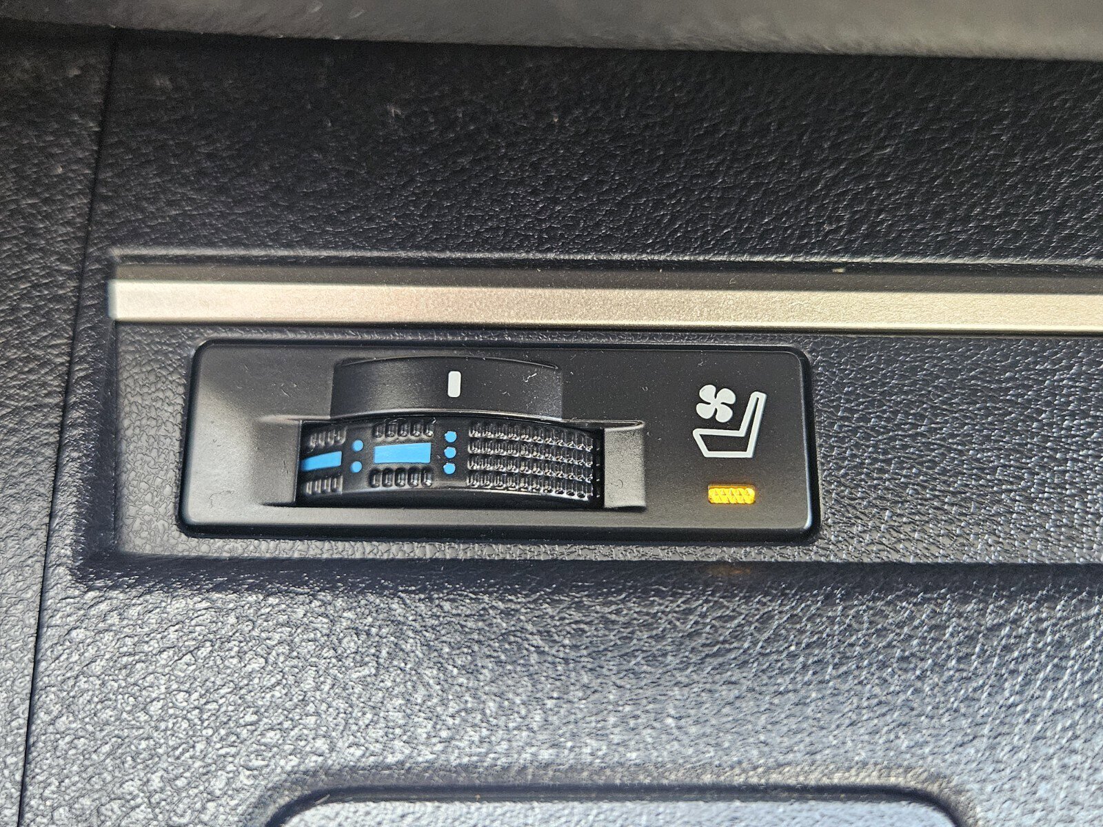 Used 2014 Lexus ES 350 w/ Premium Package FWD image 22
