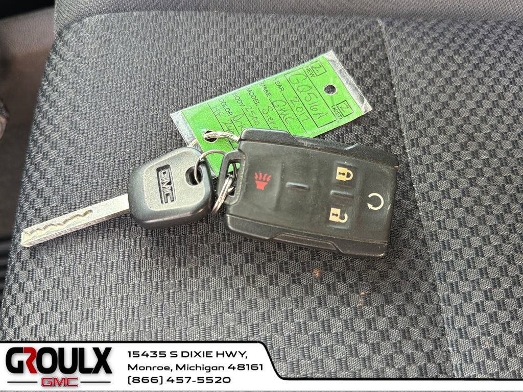 Used 2017 GMC Sierra 2500 SLE w/ SLE Preferred Package image 26