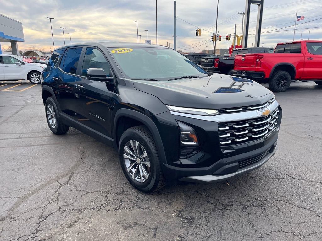 Used 2025 Chevrolet Equinox LT image 7