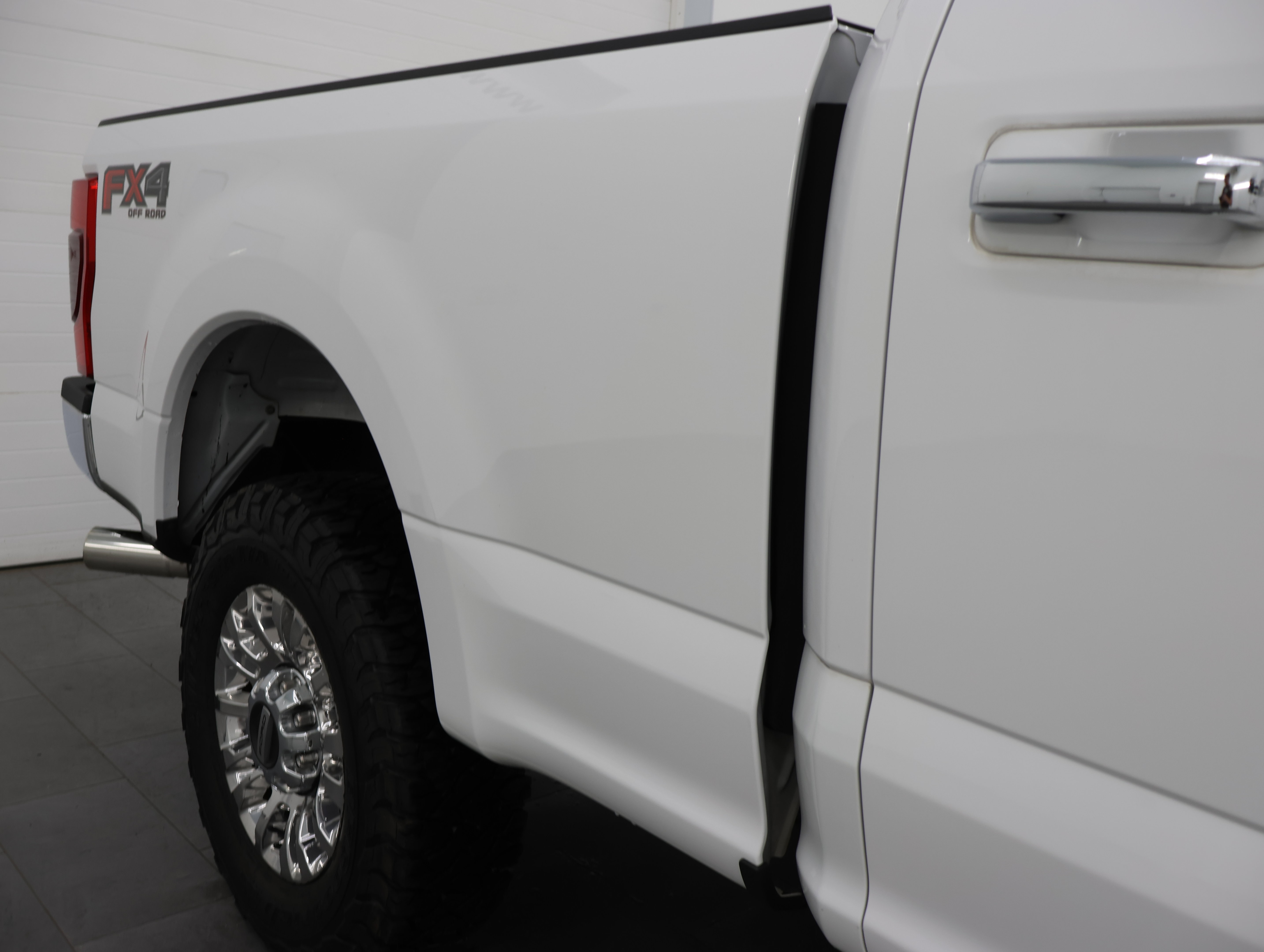 Used 2020 Ford F250 XLT w/ XLT Premium Package AWD/4WD image 25