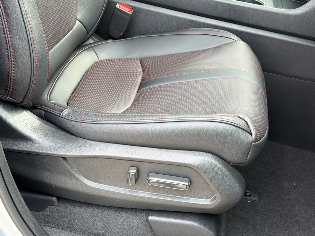 New 2026 Honda Pilot Black Edition image 12