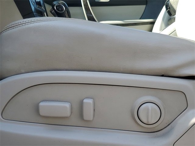 Used 2012 GMC Acadia Denali image 8