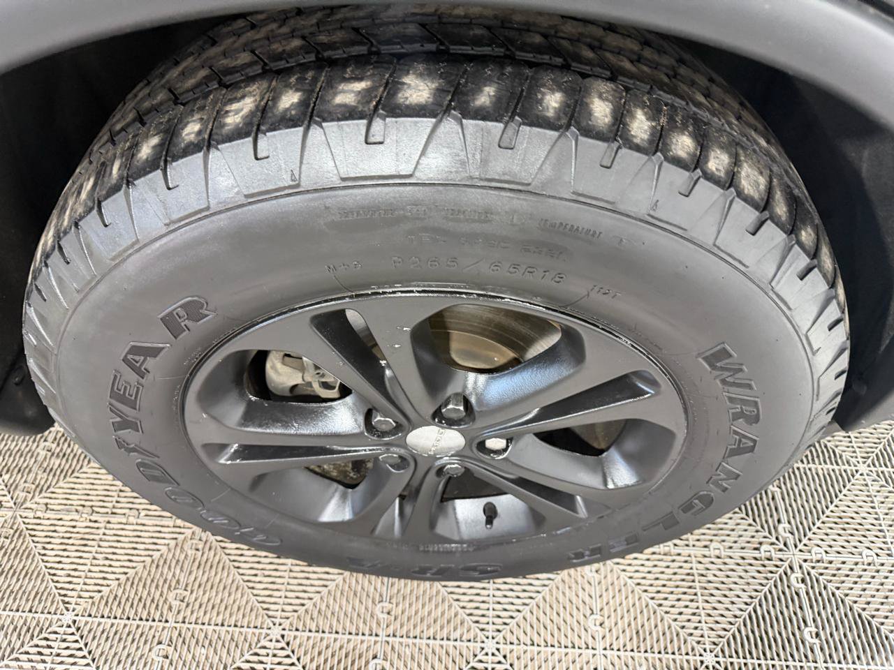 Used 2011 Dodge Durango Crew AWD/4WD image 11