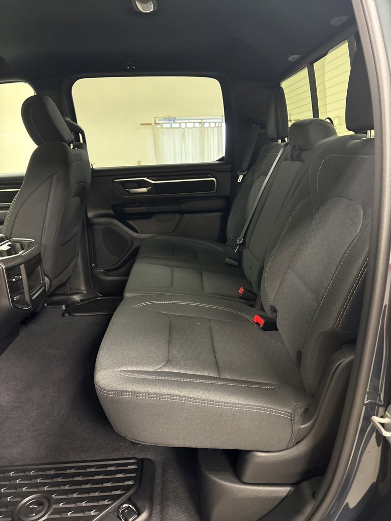 New 2026 RAM 1500 4x4 Crew Cab image 22