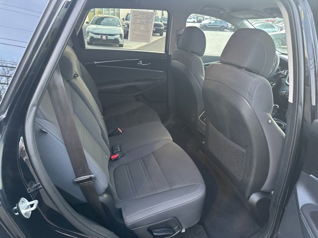 Used 2017 Kia Sorento LX image 20