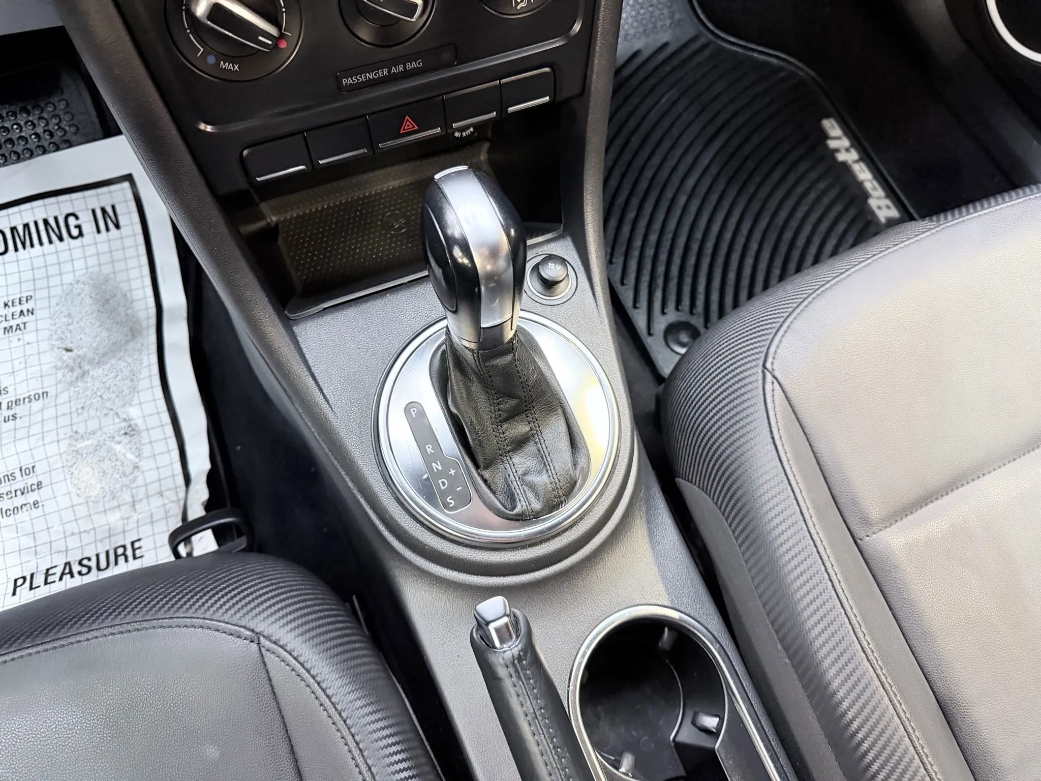 Used 2012 Volkswagen Beetle 2.5 image 16