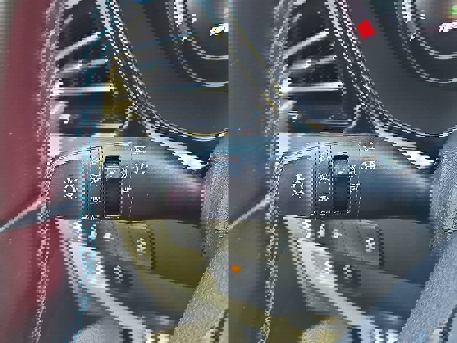 Used 2022 Kia Niro EX Premium image 29