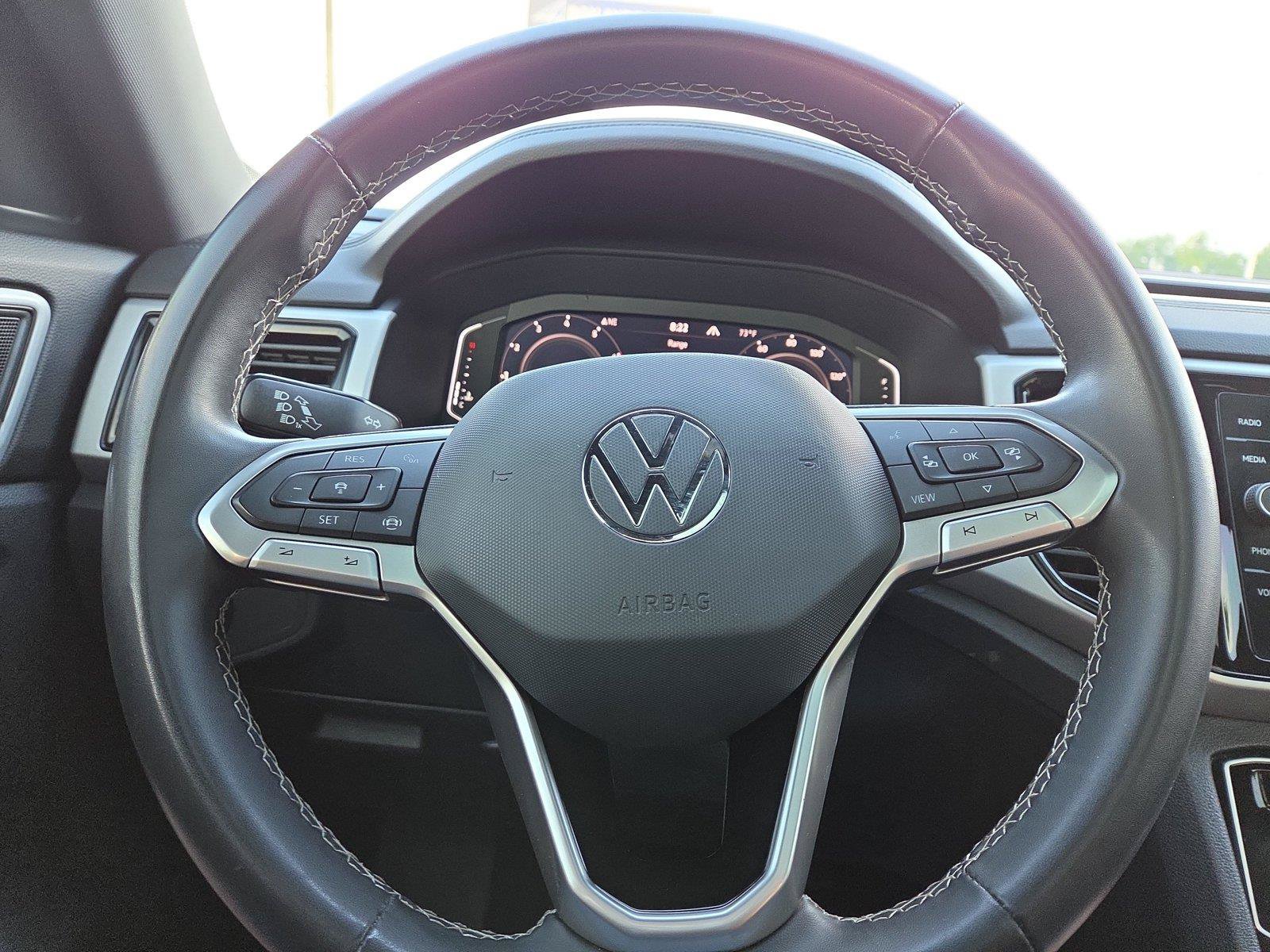 Used 2022 Volkswagen Atlas Cross Sport SE w/ Panoramic Sunroof Package AWD/4WD image 13