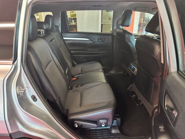Certified 2019 Toyota Highlander Plus AWD/4WD image 26