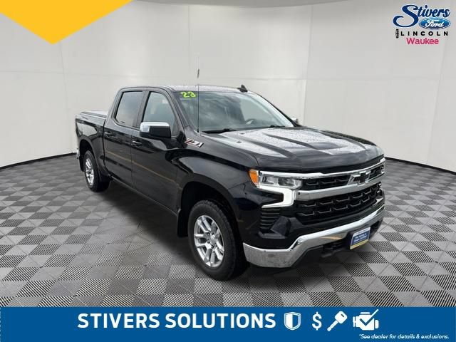 Used 2023 Chevrolet Silverado 1500 LT AWD/4WD image 3