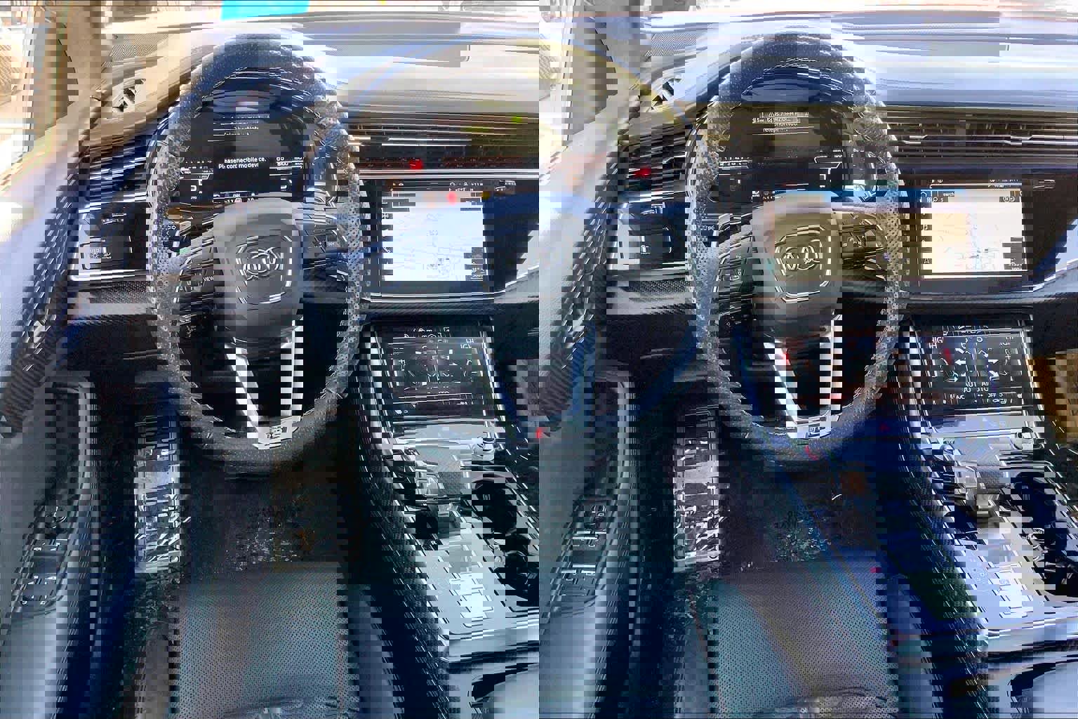 Used 2022 Audi RS Q8 image 5