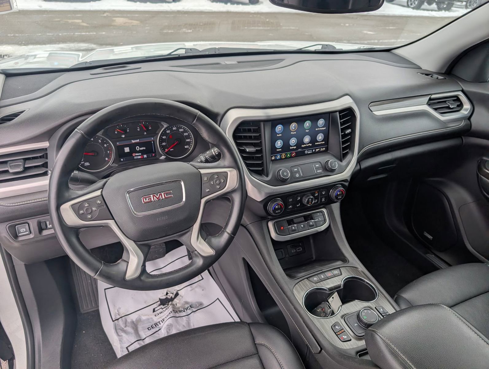 Used 2023 GMC Acadia SLT image 14