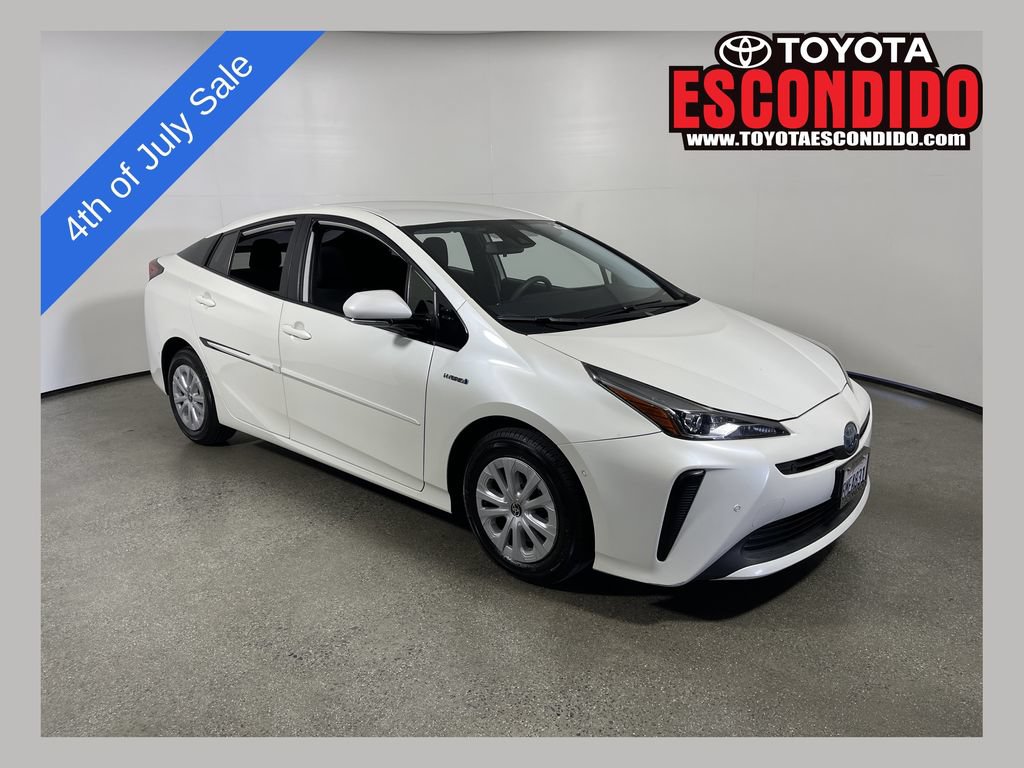 Certified 2019 Toyota Prius LE w/ Carpet Mat Package