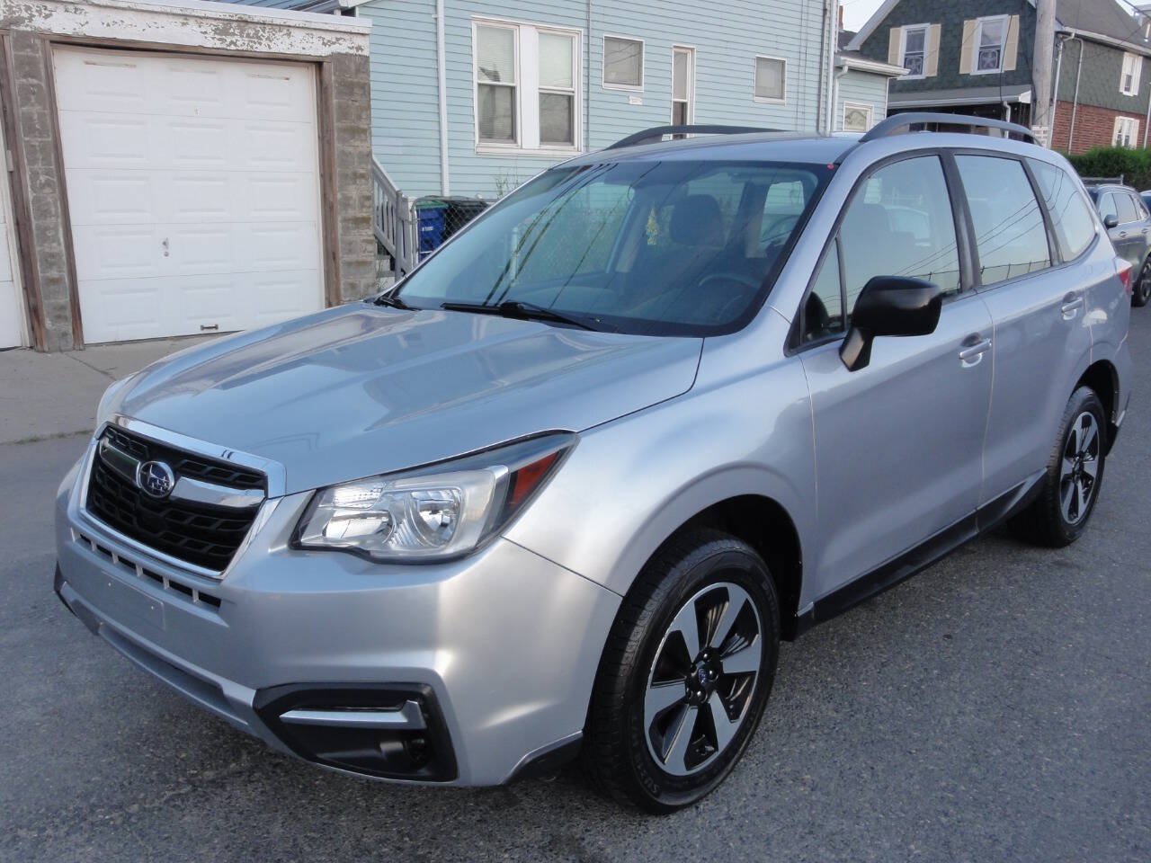 Used 2017 Subaru Forester 2.5i w/ Alloy Wheel Package AWD/4WD image 1