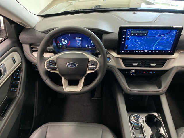New 2026 Ford Explorer Active w/ Active Comfort Package image 13