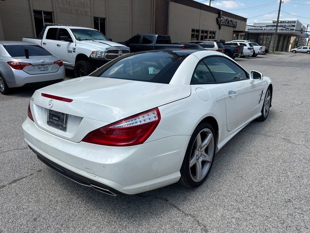 Used 2013 Mercedes-Benz SL 550 image 11