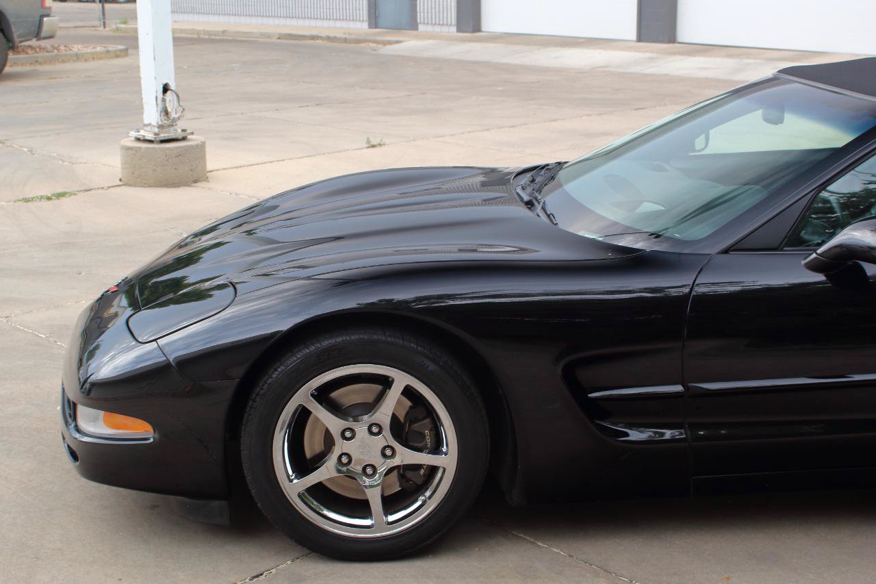 Used 2002 Chevrolet Corvette Convertible w/ Preferred Equipment Group2 RWD image 27
