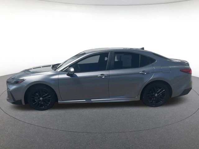 Used 2026 Toyota Camry SE FWD image 8
