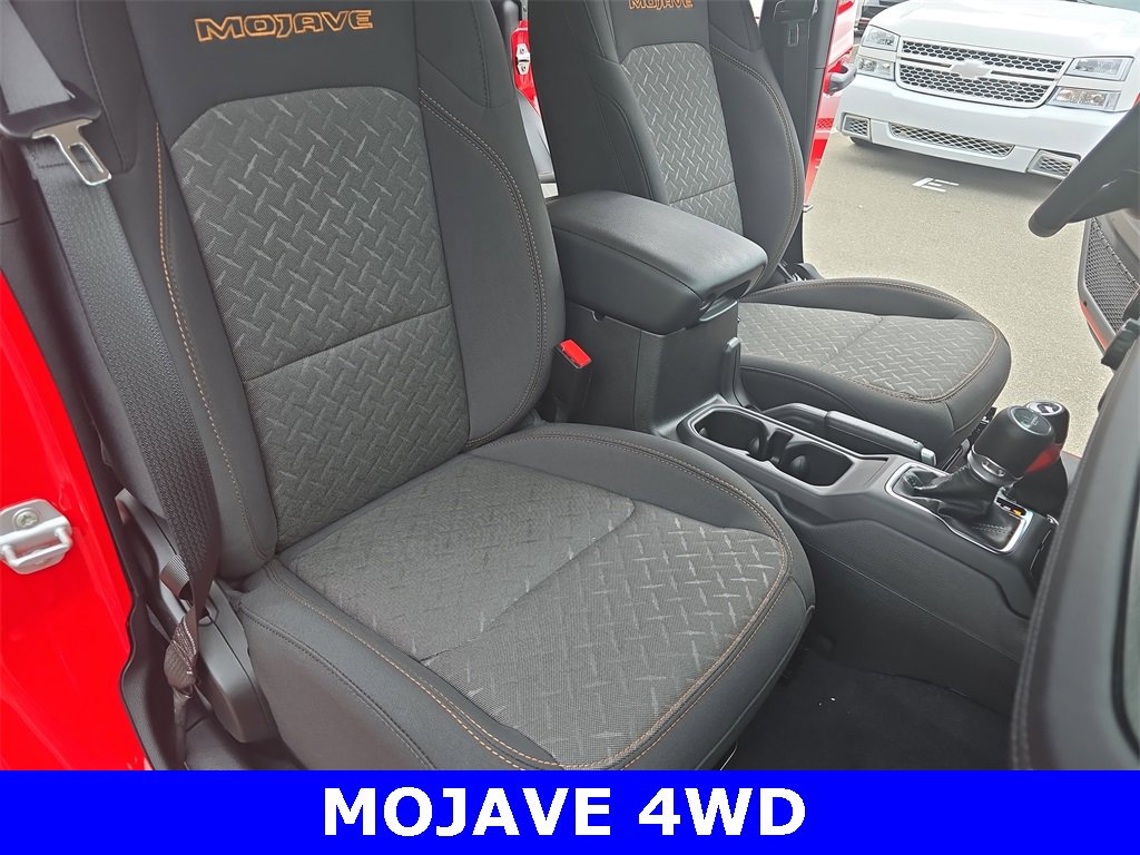 New 2025 Jeep Gladiator Mojave w/ Convenience Group image 10