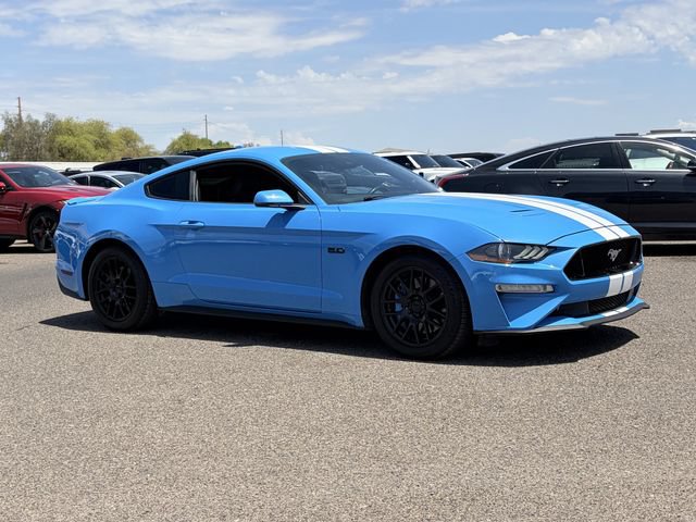 Used 2022 Ford Mustang GT Premium w/ Equipment Group 401A RWD image 4