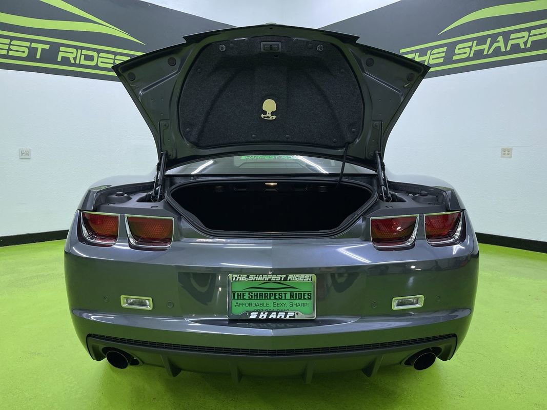Used 2010 Chevrolet Camaro SS w/ RS Package image 9