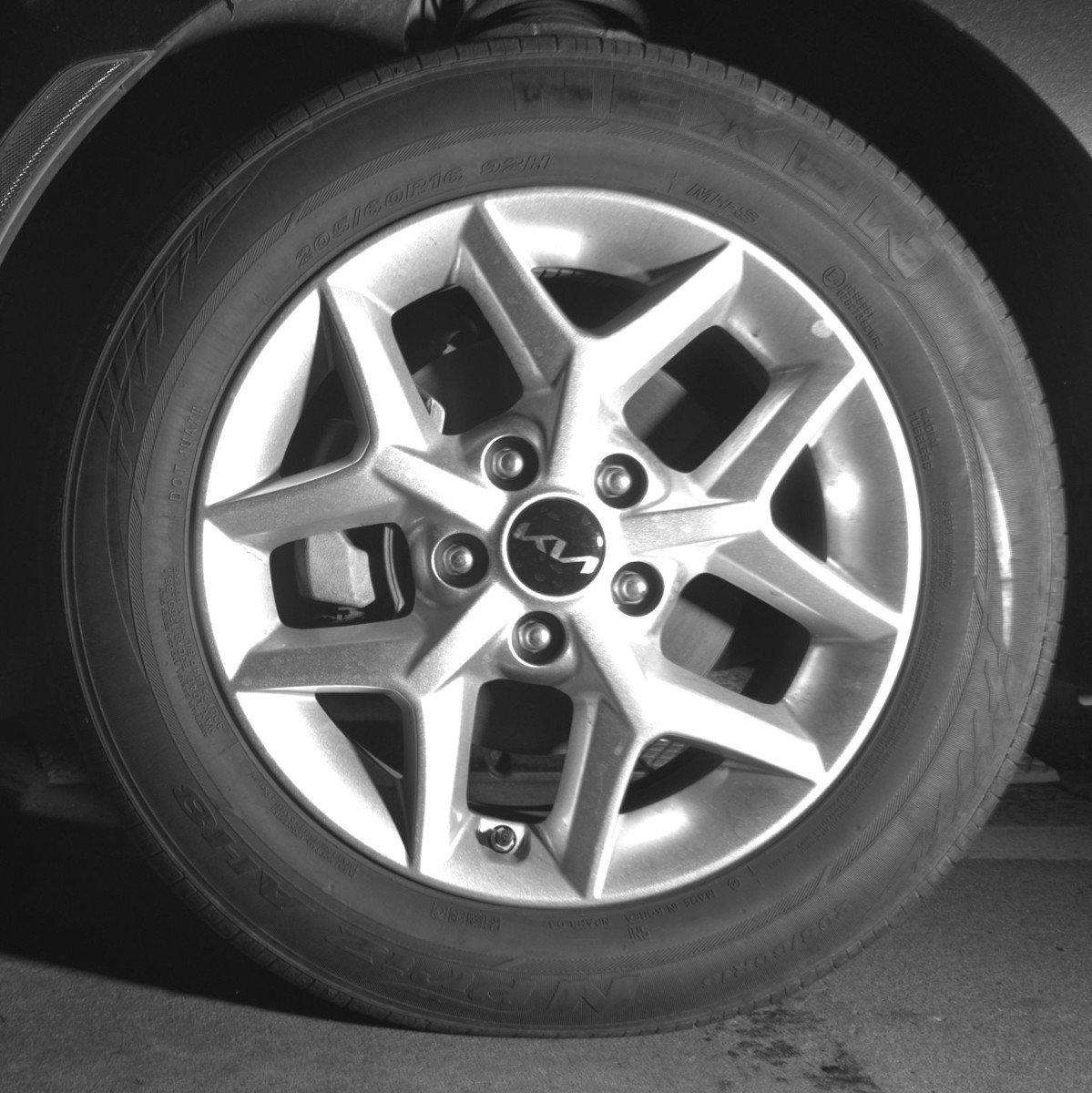 Used 2025 Kia Soul LX w/ LX Technology Package FWD image 19
