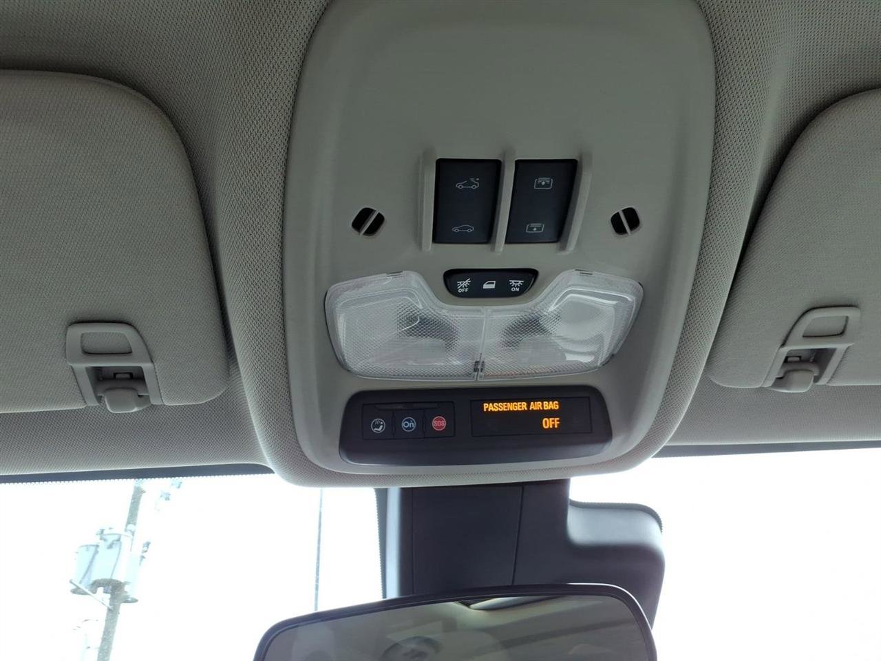 Used 2021 Buick Encore GX Select w/ Advanced Technology Package FWD image 23
