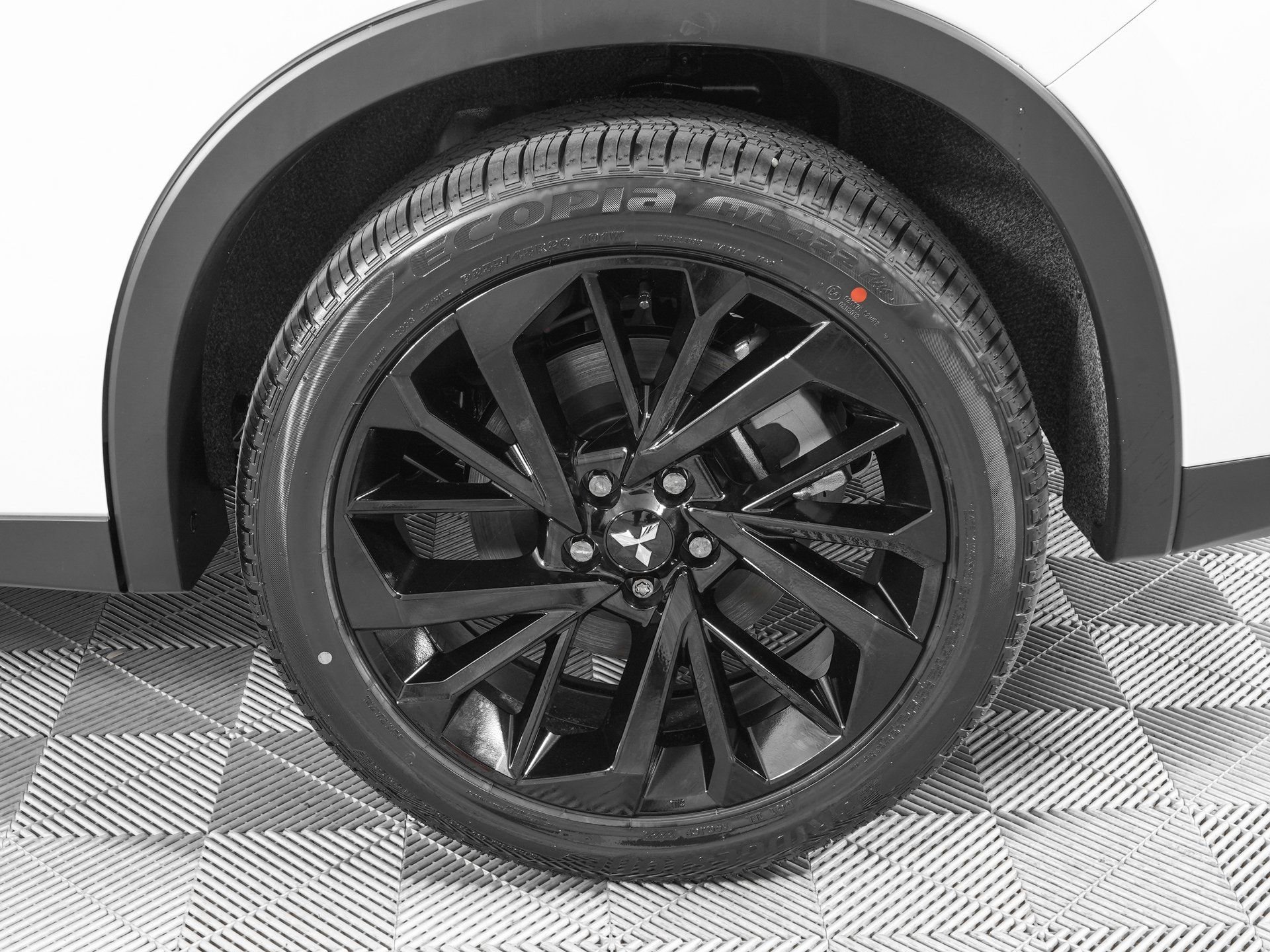 New 2025 Mitsubishi Outlander SEL Black Edition image 13