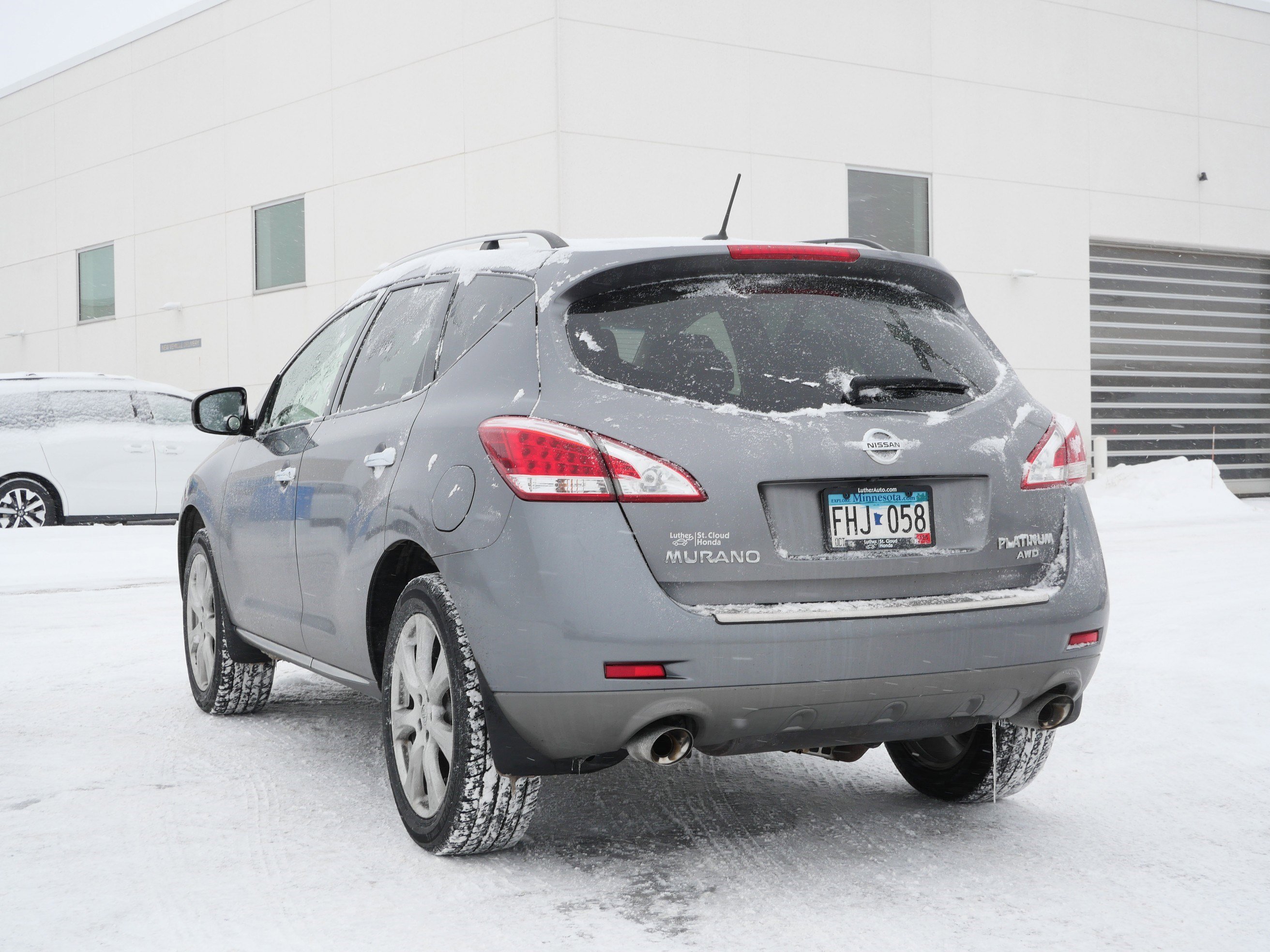 Used 2013 Nissan Murano LE w/ Platinum Pkg image 3