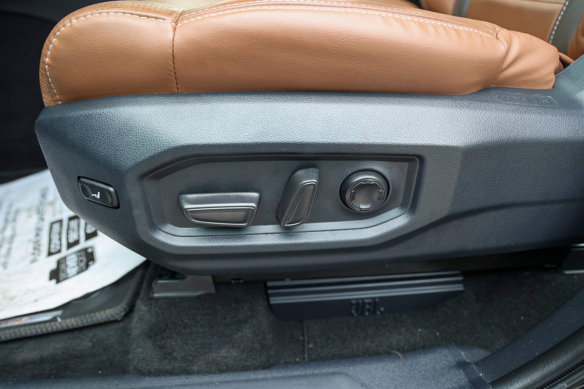 Used 2025 Toyota Tundra 1794 Edition w/ TRD Off-Road Package image 32