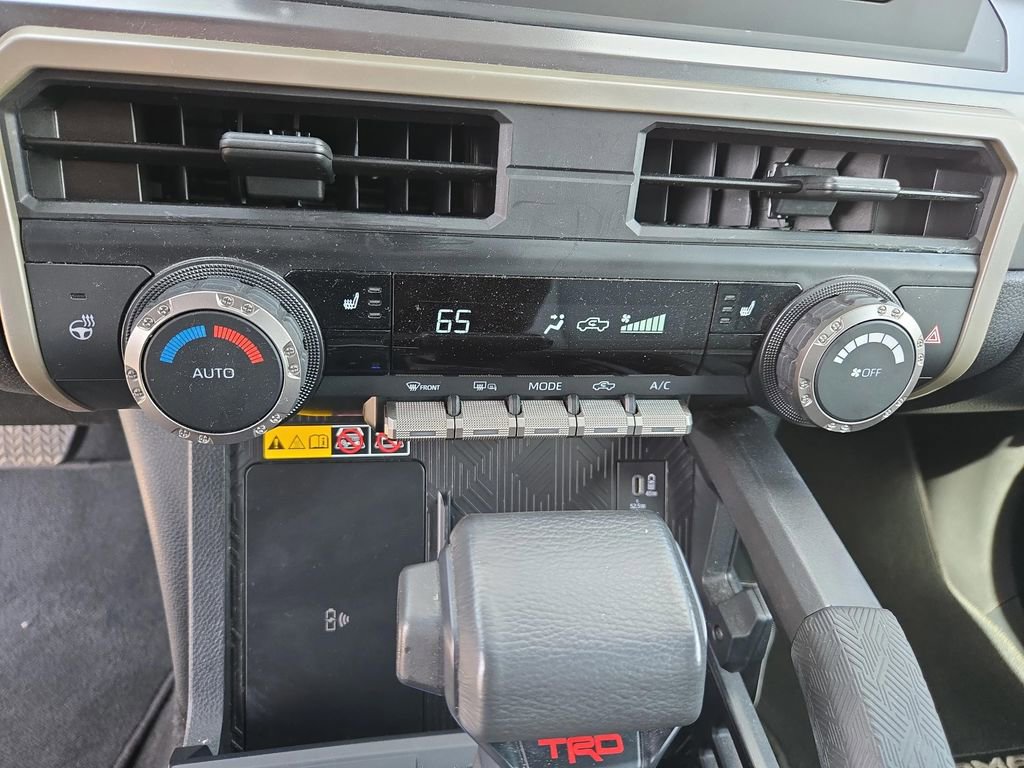 Used 2024 Toyota Tacoma TRD Off-Road w/ TRD Off Road Upgrade Package image 17