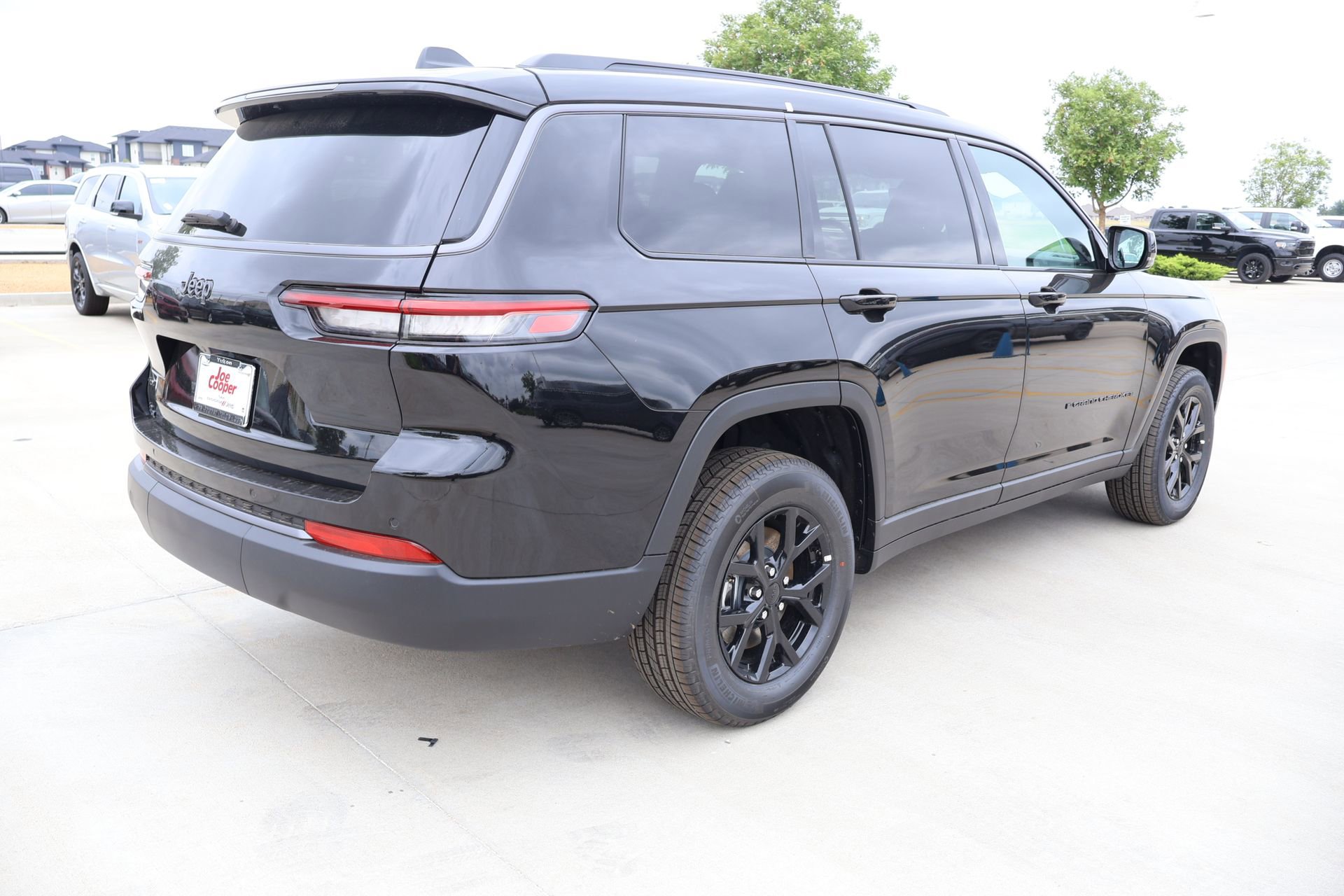 New 2026 Jeep Grand Cherokee L 4WD image 22