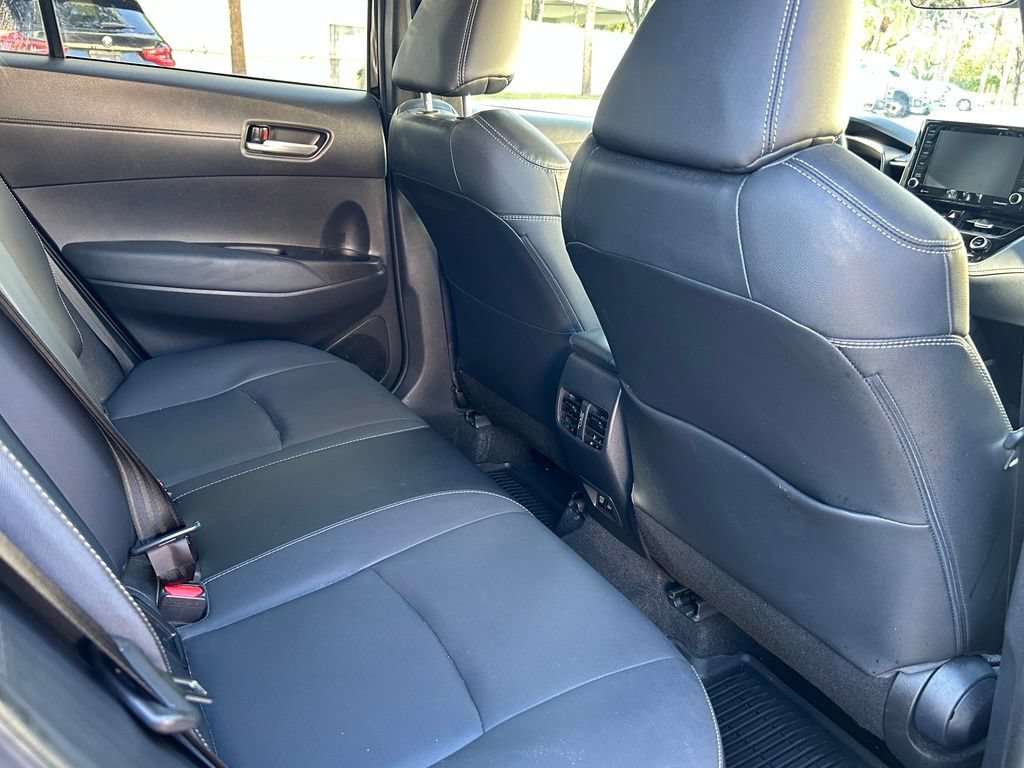 Used 2022 Toyota Corolla Cross XLE FWD image 30