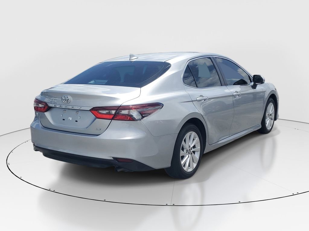 Used 2024 Toyota Camry LE FWD image 7