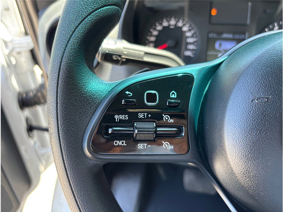 Used 2021 Mercedes-Benz Sprinter 4500 image 19