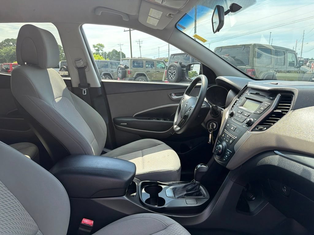 Used 2016 Hyundai Santa Fe Sport FWD image 22