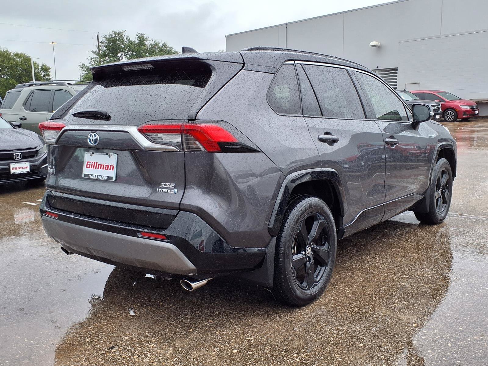 Used 2020 Toyota RAV4 XSE AWD/4WD image 25