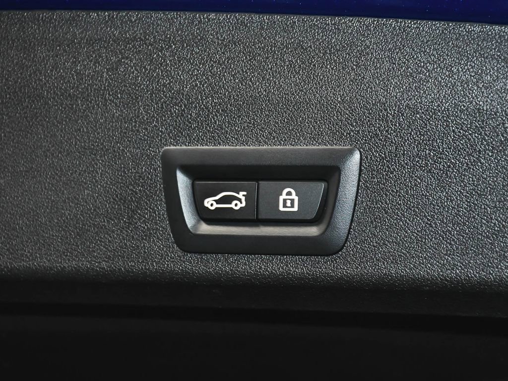 Used 2023 BMW XM AWD/4WD image 73